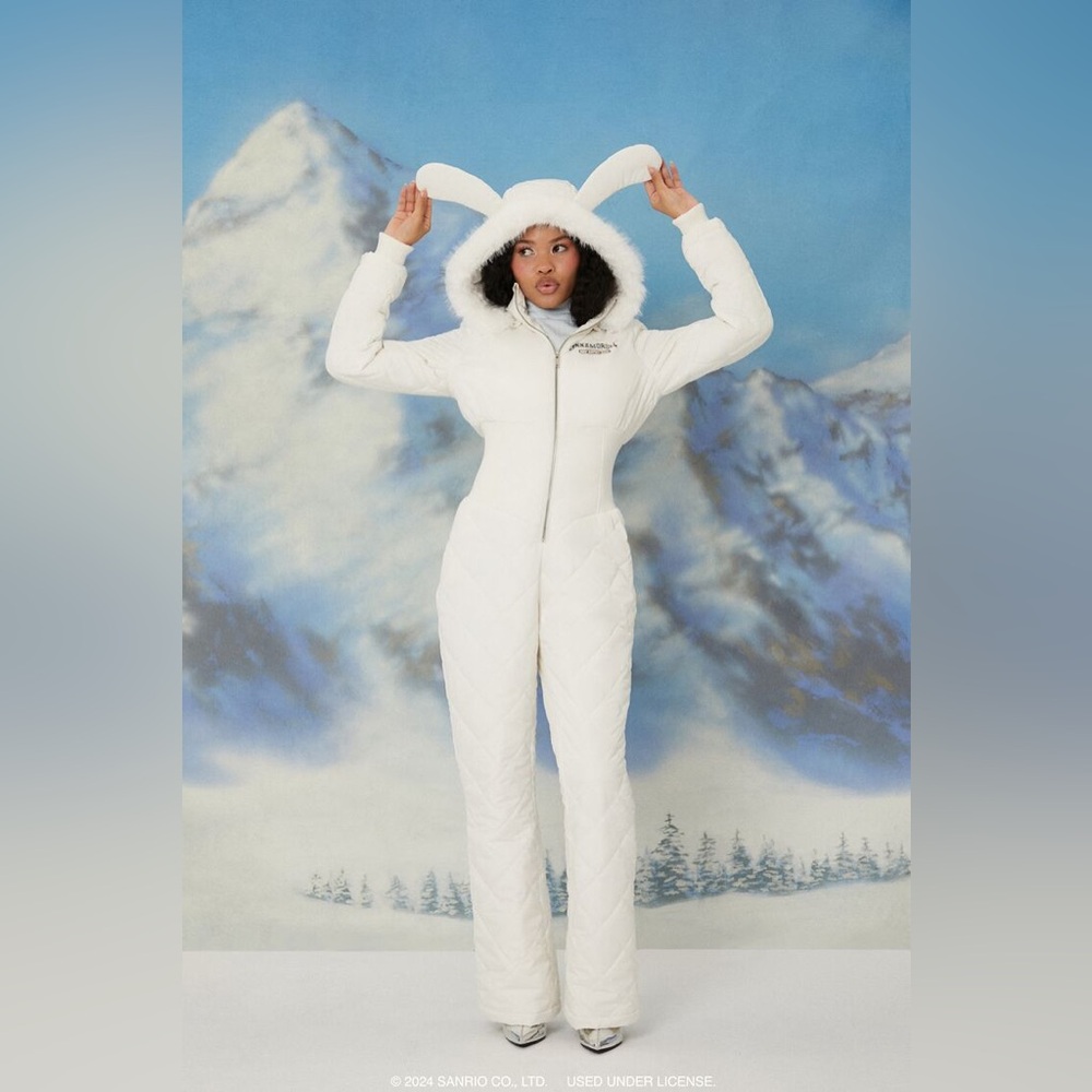 NWT Active Hooded Cinnamoroll Jumpsuit